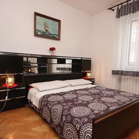 Apartamento With A Parking Space Funtana, Porec - 7414 *