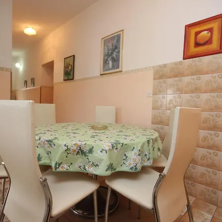 Apartamento With A Parking Space Funtana, Porec - 7414 Funtana